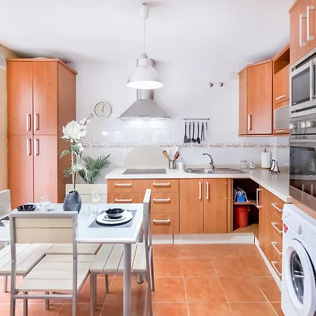 Bhost - Luna De San Lorenzo Cordoba